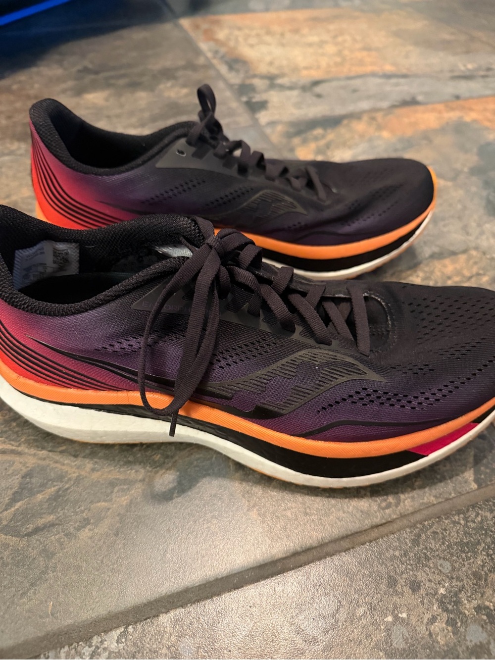 Saucony Women’s Endorphin Pro Carbon Plated Running Shoes